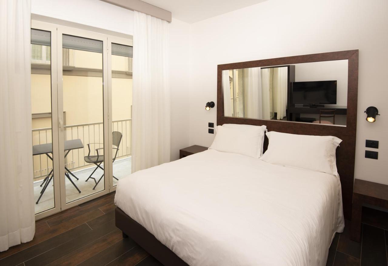 Hotel Domus Altana à Naples Extérieur photo